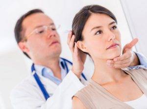 Massage fir Osteochondrose vun der Halswirbelsäule